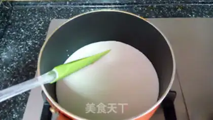 Make Egg cream step 2