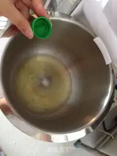 Make Stained green cake step 5