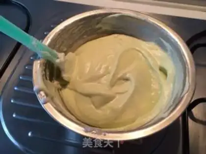 Make Stained green cake step 10