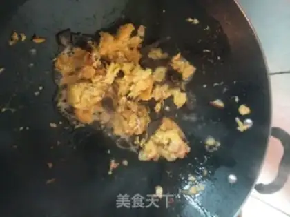 Make Egg fried rice step 4