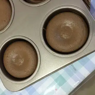 Make Coco cream fruit cake step 5