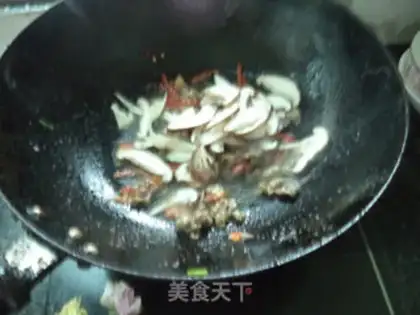 Make Scrambled mushrooms and swirl step 4