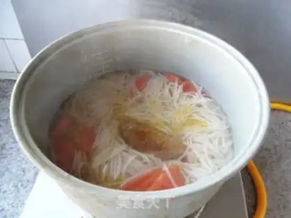 Make Chicken wing noodles step 3