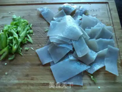Make Dry pepper powdered meat step 1