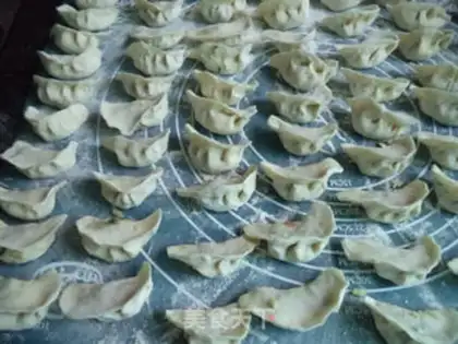 Make A seaband fan dumpling pan step 0