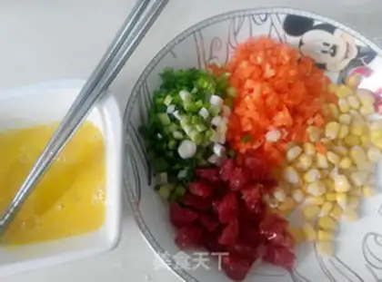 Make Egg fried rice step 1