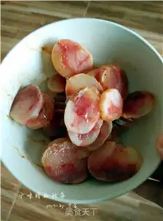 Make A wide salami pizza step 2