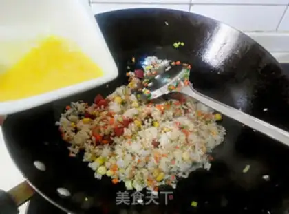 Make Egg fried rice step 5
