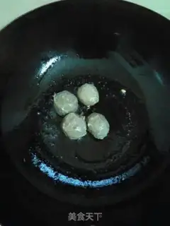 Make Chinese beef pellets for cooking step 2