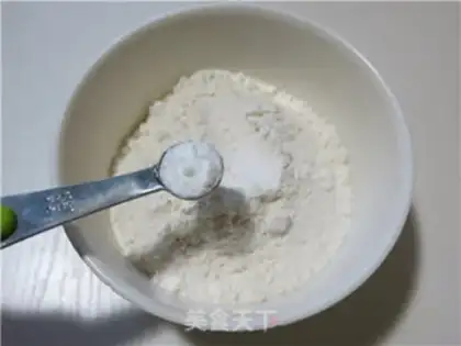 Make oatmeal almond waffles step 5