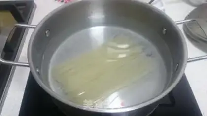 Make Spicy screw powder step 0