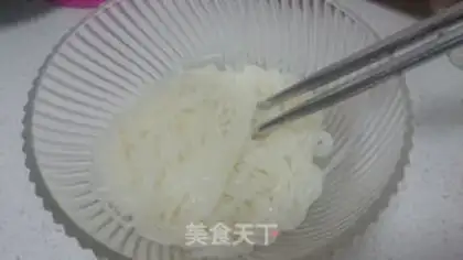 Make Spicy screw powder step 1