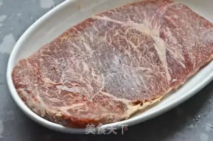 Make Black pepper steak step 0