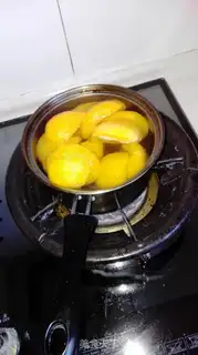 Make Plum fried rice step 3