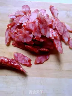 Make Pepper fried sausage step 1