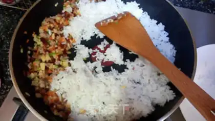 Make Plum fried rice step 4