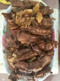 Make Pork chicken wings and potatoes step 10