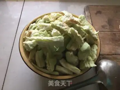 Make A hand tore with eggplant step 0