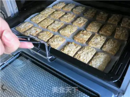 Make oatmeal almond waffles step 18