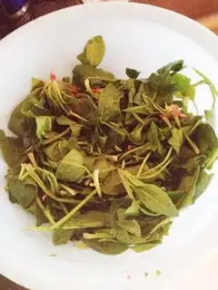 Make Scrambled spinach step 0