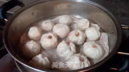 Make Little meatball buns step 3