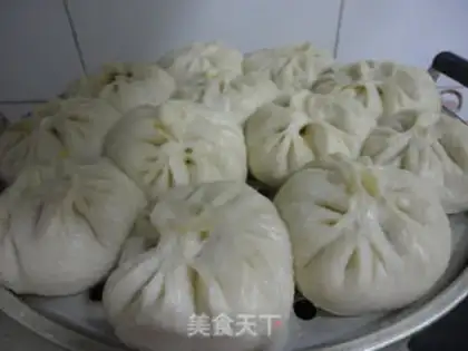 Make Carrot meat buns step 13