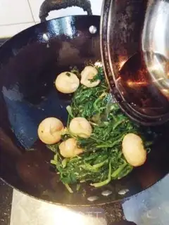 Make Scrambled spinach step 7