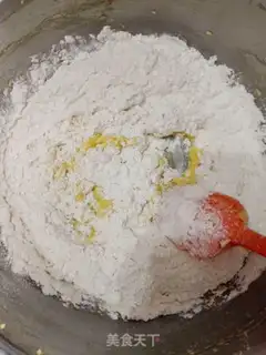 Make A pound cake of clot nuts step 2