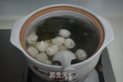 Make Fishball seaweed soup step 8