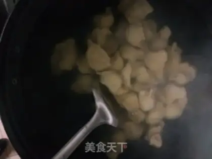 Make Celery pork dumplings step 20