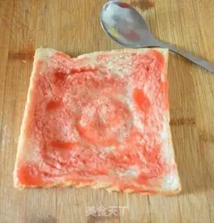 Make A little pizza from the pasta step 3
