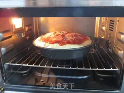Make Chicago pie pizza step 18