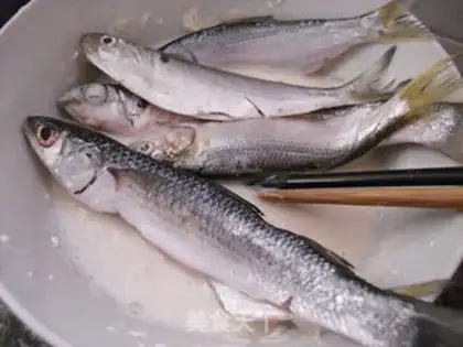 Make Fried fish step 1