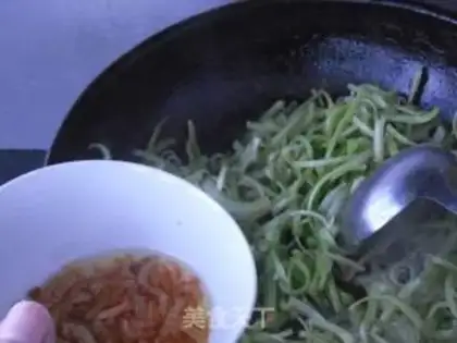 Make Shrimp fried celery step 8