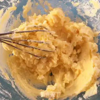 Make Windmill crackers step 2