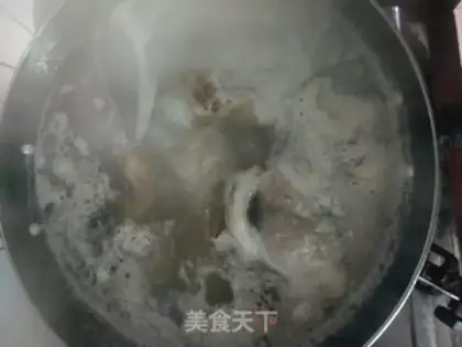Make Lamb soup step 1