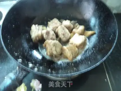 Make Lotus steamed ribs step 3