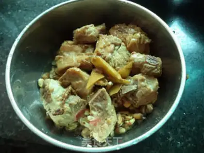 Make Lotus steamed ribs step 6