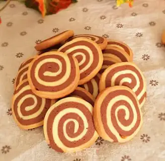Make Windmill crackers step 14