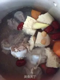 Make Big bone tonic soup step 2