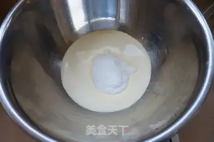 Make A giraffe roll step 10