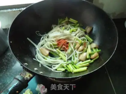 Make Garlic pasta step 11