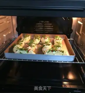 Make Onion cheese bread step 15
