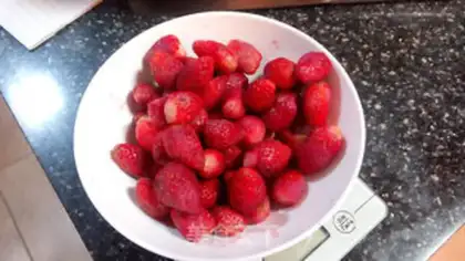 Make Strawberry jam step 0
