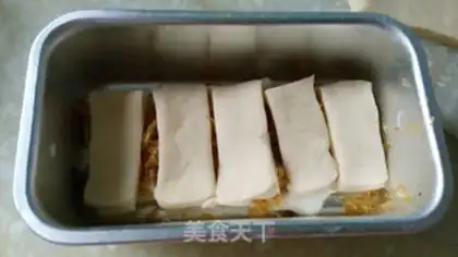 Make Sausage salad bread step 9