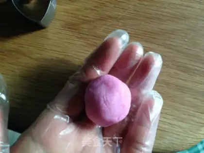 Make A rose cake step 5