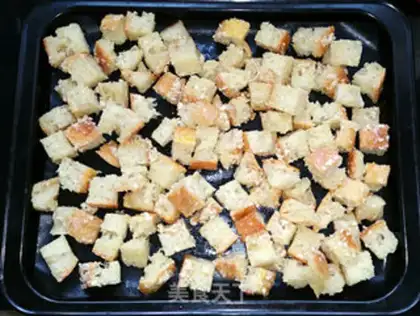 Make Blue cheese toast step 4