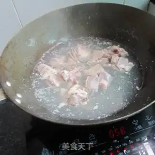 Make Ginger stew duck step 2