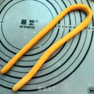 Make Fancy buns step 12