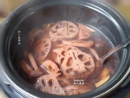 Make Black Bean Lotus Bone soup step 6